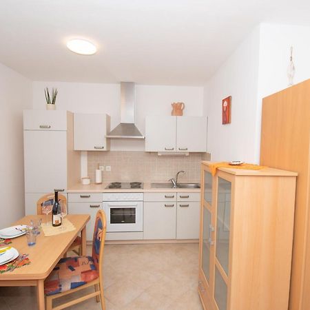 Apartamento Frankie Piran Exterior foto